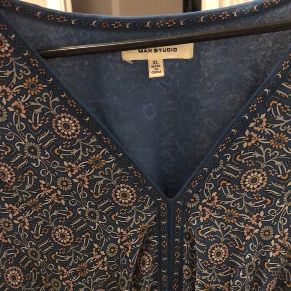 Dress - Picture 6 of 9